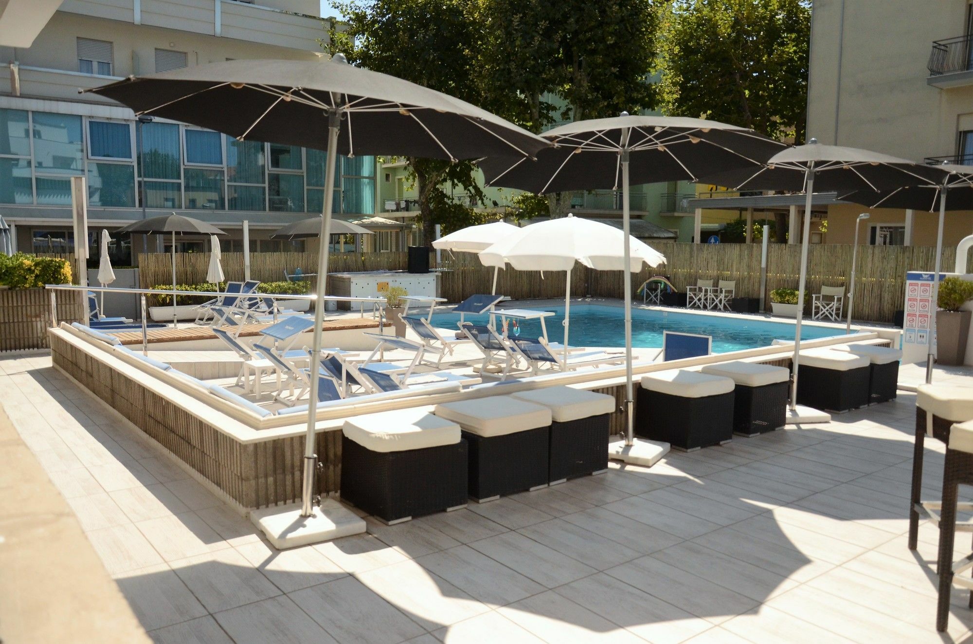Eurhotel Rimini Esterno foto